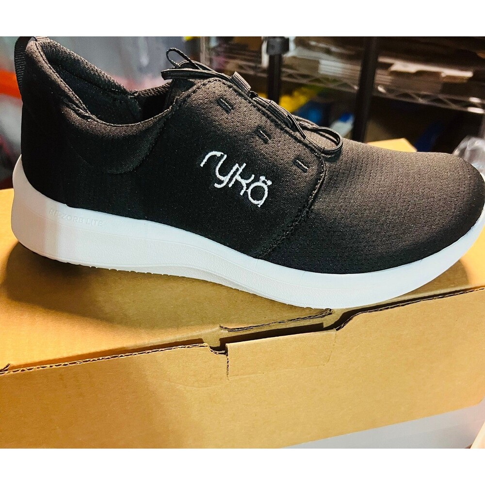 Ryka Recovery Washable Bungee Slip-on women’s Sneakers size 7 Black NIB